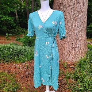 NWOT Faux Wrap Floral Midi Dress